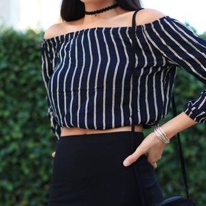 Brandy Melville Crop top